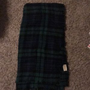 Blanket scarf
